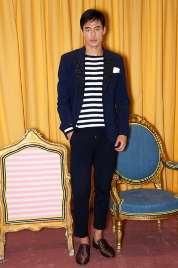 Fotoservizio/SS 2017/MEN/ERMANNO SCERVINO/DP2/17