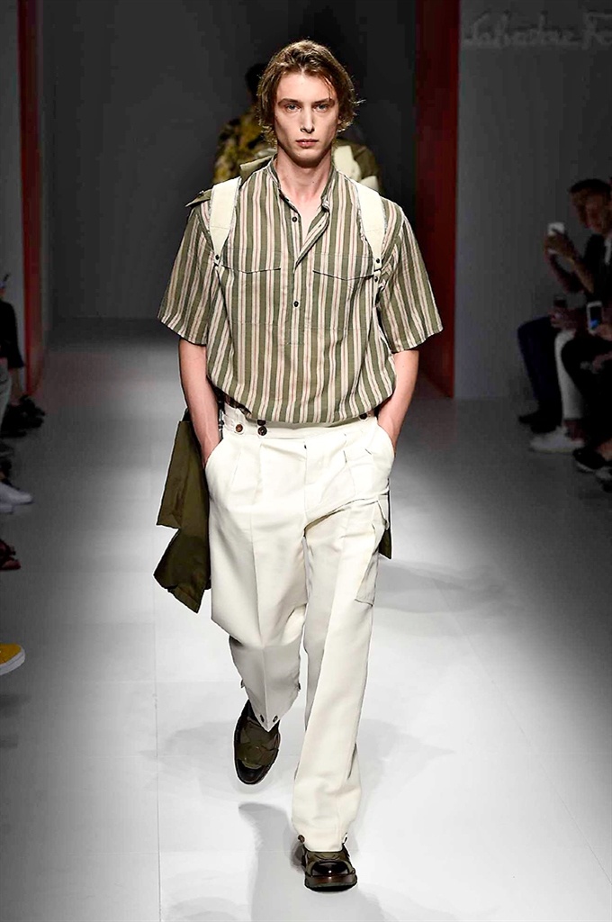 Fotoservizio/SS 2017/MEN/SALVATORE FERRAGAMO/DP2/1