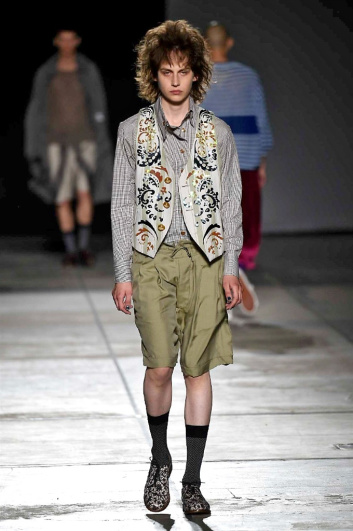 Fotoservizio/SS 2017/MEN/VIVIENNE WESTWOOD/DP2/0