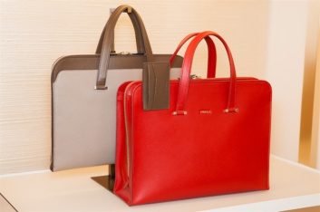 Fotoservizio/SS 2017/MEN/FURLA/DP2/30
