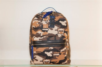 Fotoservizio/SS 2017/MEN/FURLA/DP2/34