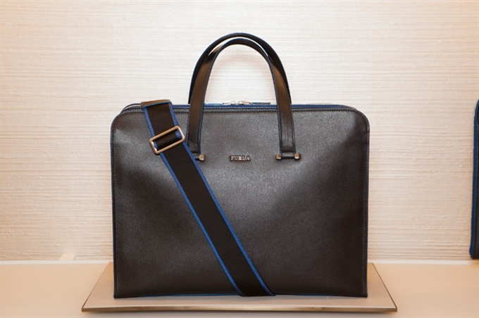 Fotoservizio/SS 2017/MEN/FURLA/DP2/42