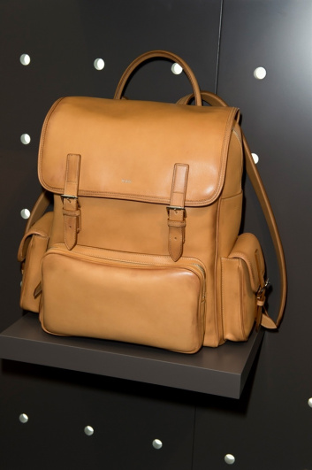 Fotoservizio/SS 2017/MEN/TOD'S/DP2/108
