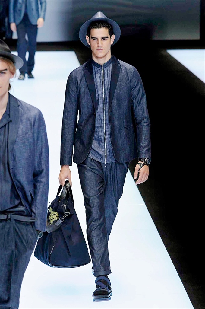 Fotoservizio/SS 2017/MEN/EMPORIO ARMANI/DP2/2
