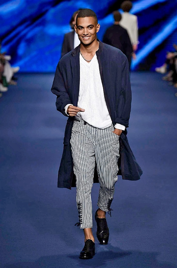 Fotoservizio/SS 2017/MEN/ETRO/DP2/7