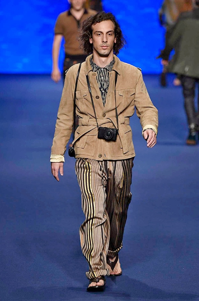 Fotoservizio/SS 2017/MEN/ETRO/DP2/3