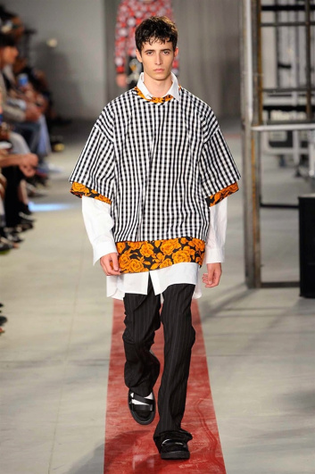 Fotoservizio/SS 2017/MEN/MSGM/DP2/2