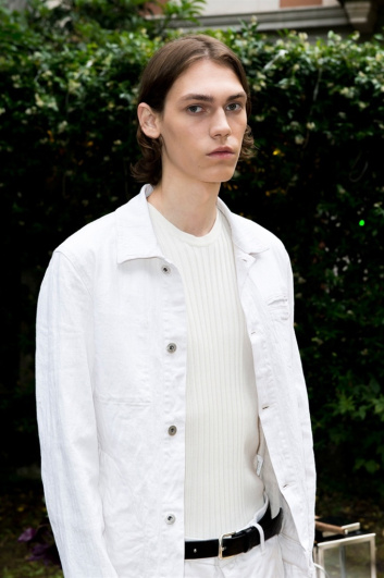 Fotoservizio/SS 2017/MEN/DONDUP/DP2/41