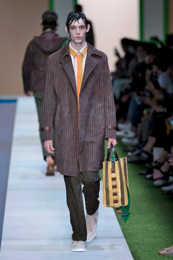 Fotoservizio/SS 2017/MEN/FENDI/DP2/9