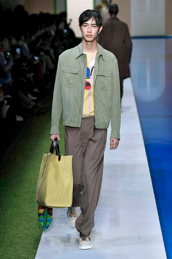 Fotoservizio/SS 2017/MEN/FENDI/DP2/10