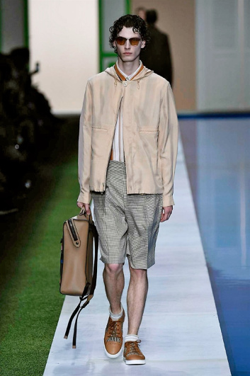 Fotoservizio/SS 2017/MEN/FENDI/DP2/12