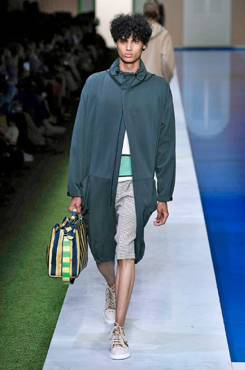 Fotoservizio/SS 2017/MEN/FENDI/DP2/18