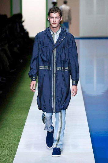 Fotoservizio/SS 2017/MEN/FENDI/DP2/38