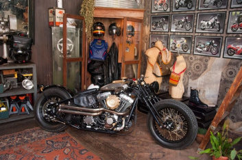 Fotoservizio/SS 2017/MEN/CHRISTIAN LOUBOUTIN/DP2/0