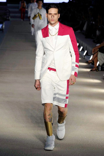 Fotoservizio/SS 2017/MEN/DIRK BIKKEMBERGS/DP2/0
