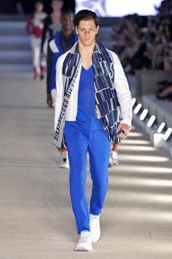 Fotoservizio/SS 2017/MEN/DIRK BIKKEMBERGS/DP2/5