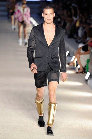 Fotoservizio/SS 2017/MEN/DIRK BIKKEMBERGS/DP2/16