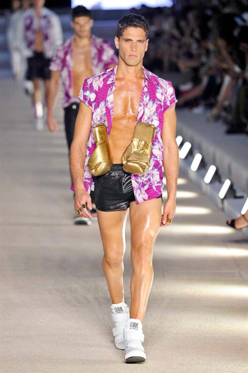 Fotoservizio/SS 2017/MEN/DIRK BIKKEMBERGS/DP2/18