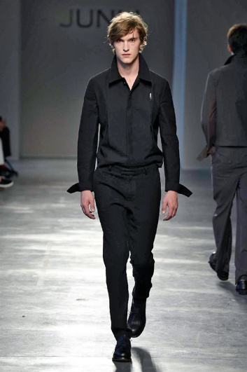 Fotoservizio/SS 2017/MEN/JUN LI SUPPORTED BY CNMI/DP2/3