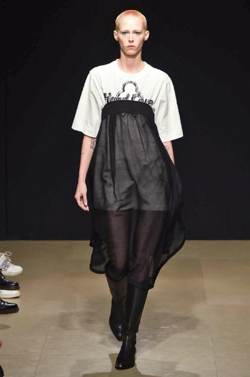 Fotoservizio/SS 2017/WOMEN/GRINKO/DP2/0