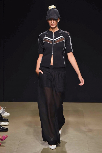Fotoservizio/SS 2017/WOMEN/GRINKO/DP2/0