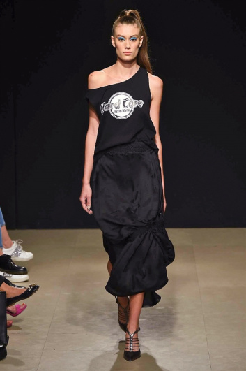 Fotoservizio/SS 2017/WOMEN/GRINKO/DP2/1