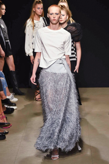 Fotoservizio/SS 2017/WOMEN/GRINKO/DP2/6