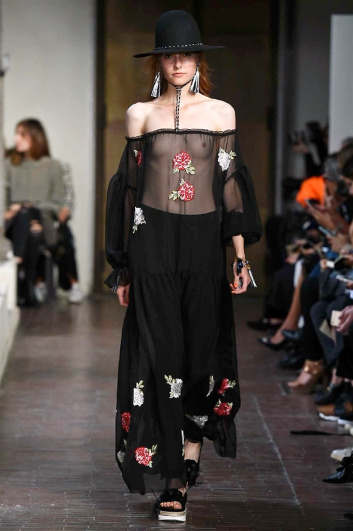 Fotoservizio/SS 2017/WOMEN/BLUGIRL/DP2/1