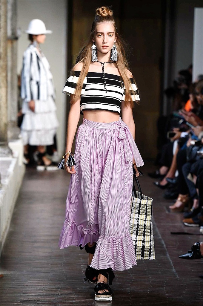 Fotoservizio/SS 2017/WOMEN/BLUGIRL/DP2/6