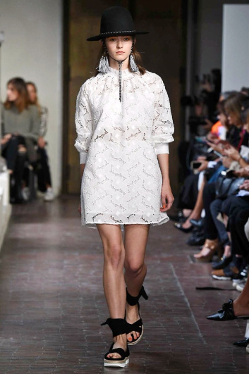 Fotoservizio/SS 2017/WOMEN/BLUGIRL/DP2/3