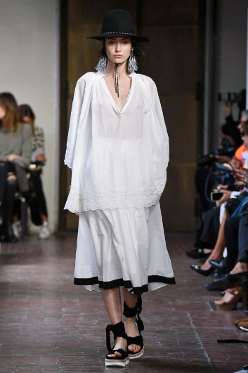 Fotoservizio/SS 2017/WOMEN/BLUGIRL/DP2/7