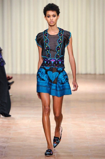 Fotoservizio/SS 2017/WOMEN/ALBERTA FERRETTI/DP2/5
