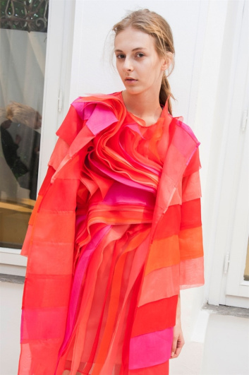 Fotoservizio/SS 2017/WOMEN/GIANLUCA CAPANNOLO/DP2/1