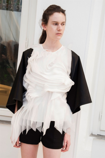 Fotoservizio/SS 2017/WOMEN/GIANLUCA CAPANNOLO/DP2/23