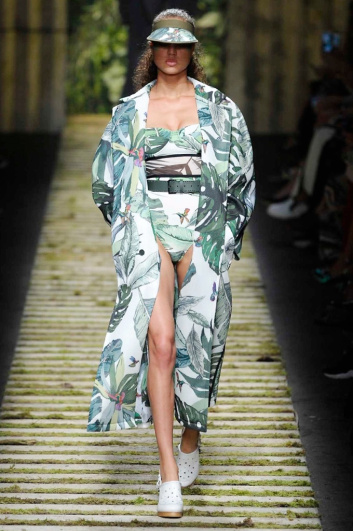 Fotoservizio/SS 2017/WOMEN/MAX MARA/DP2/3