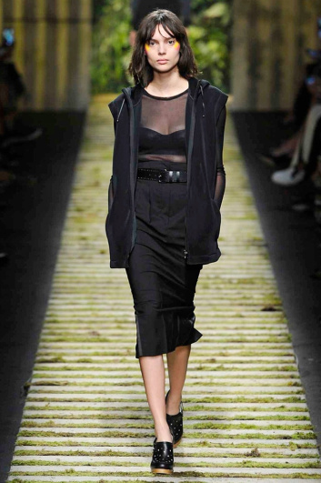 Fotoservizio/SS 2017/WOMEN/MAX MARA/DP2/5