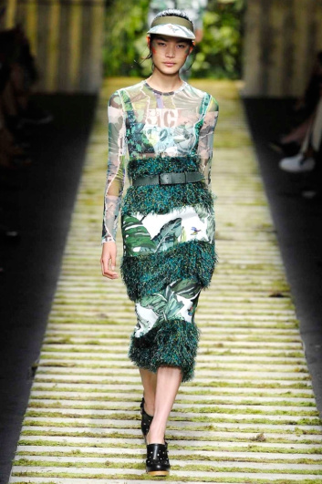 Fotoservizio/SS 2017/WOMEN/MAX MARA/DP2/3