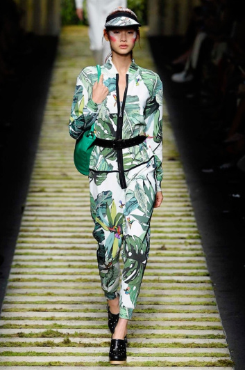 Fotoservizio/SS 2017/WOMEN/MAX MARA/DP2/4