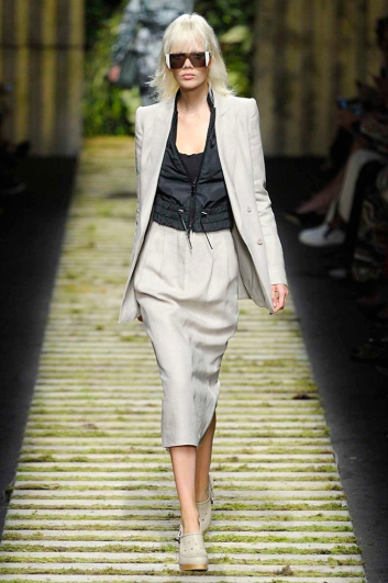 Fotoservizio/SS 2017/WOMEN/MAX MARA/DP2/5