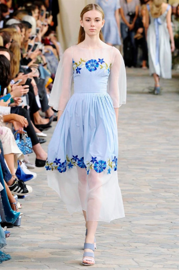 Fotoservizio/SS 2017/WOMEN/LUISA BECCARIA/DP2/3