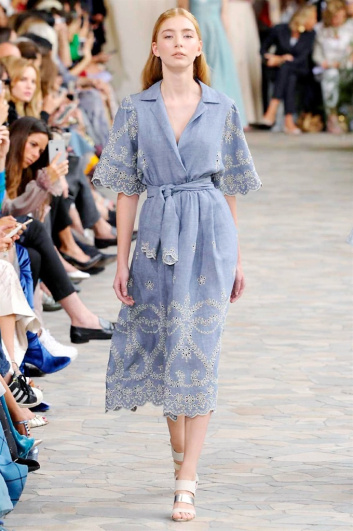 Fotoservizio/SS 2017/WOMEN/LUISA BECCARIA/DP2/0