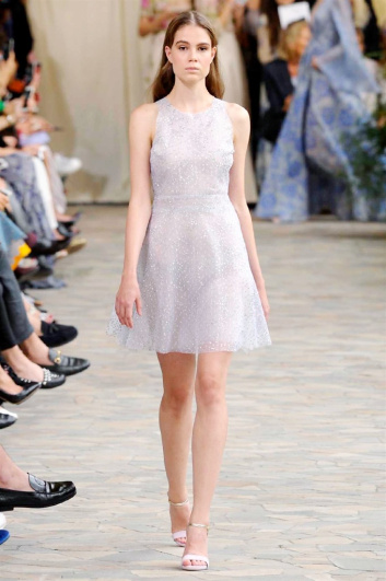 Fotoservizio/SS 2017/WOMEN/LUISA BECCARIA/DP2/1