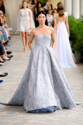 Fotoservizio/SS 2017/WOMEN/LUISA BECCARIA/DP2/4