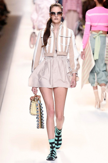 Fotoservizio/SS 2017/WOMEN/FENDI/DP2/5