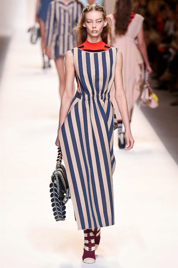 Fotoservizio/SS 2017/WOMEN/FENDI/DP2/0