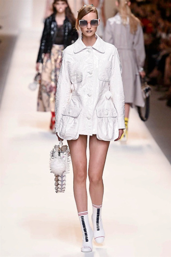 Fotoservizio/SS 2017/WOMEN/FENDI/DP2/7