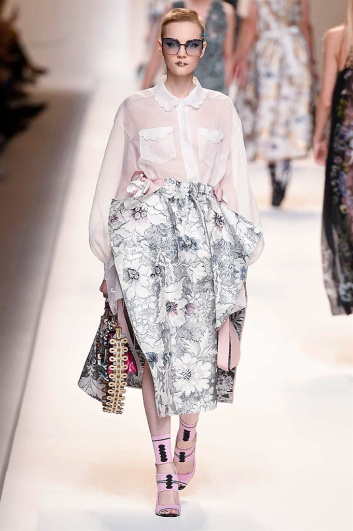 Fotoservizio/SS 2017/WOMEN/FENDI/DP2/7
