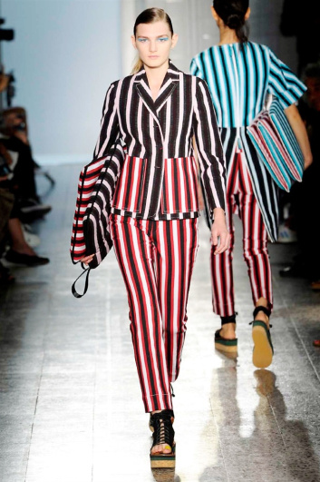 Fotoservizio/SS 2017/WOMEN/PORTS 1961/DP2/4