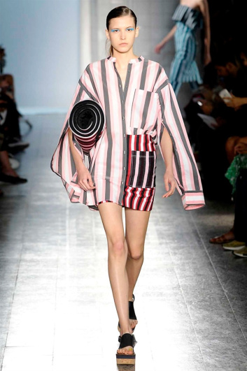 Fotoservizio/SS 2017/WOMEN/PORTS 1961/DP2/6
