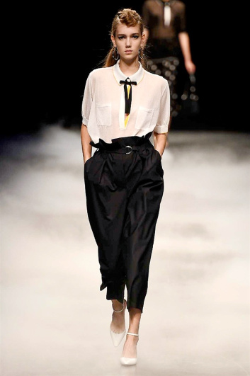 Fotoservizio/SS 2017/WOMEN/ANTEPRIMA/DP2/1